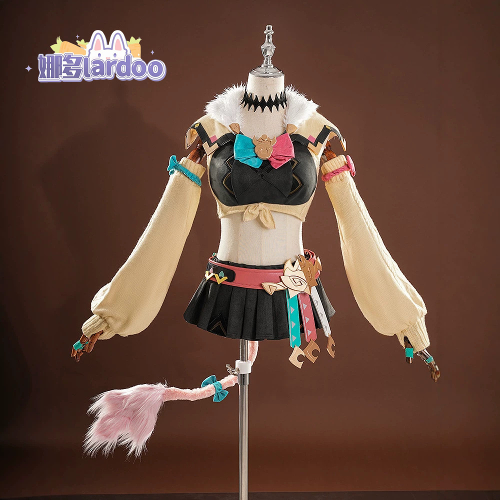 Kostium Cosplay Varesa z gry G – Party Games For Christmas recenzja i cena