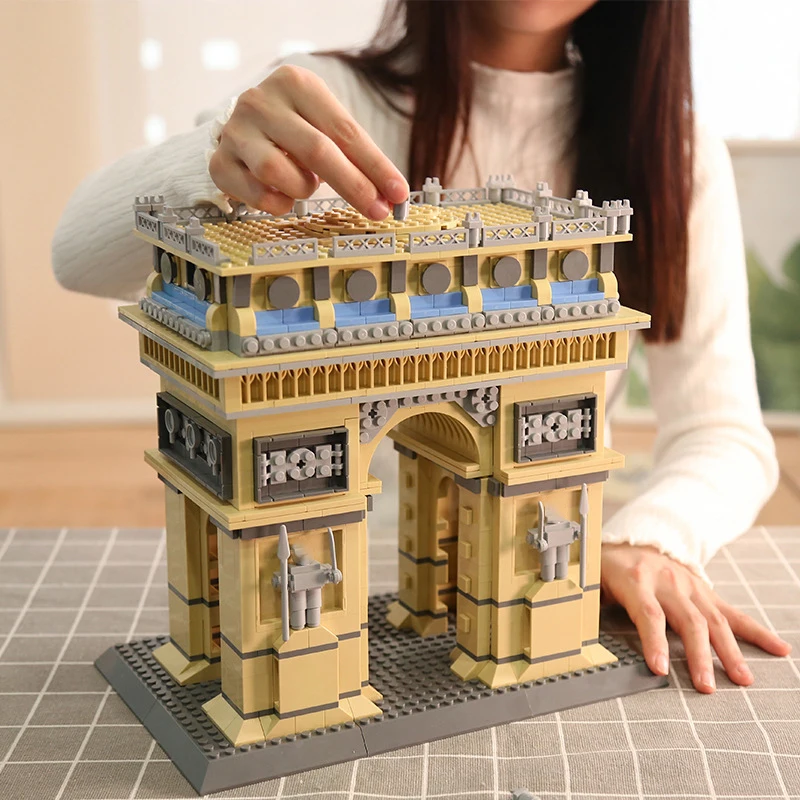 Klocki konstrukcyjne Łuk trium – Lego Set Creator recenzja i cena